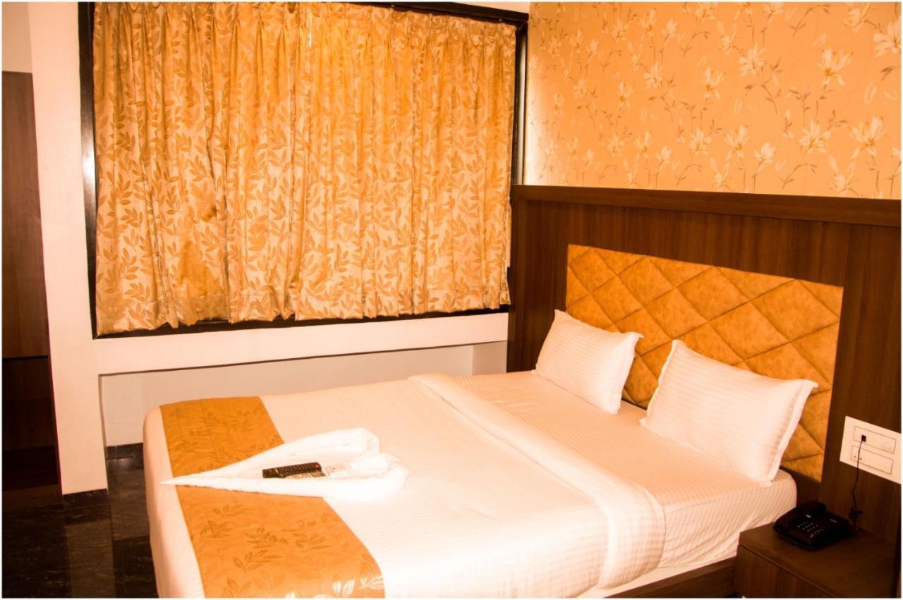 Glitz Hotels The Ar Residency - Nr Thane Railway Station Exteriér fotografie