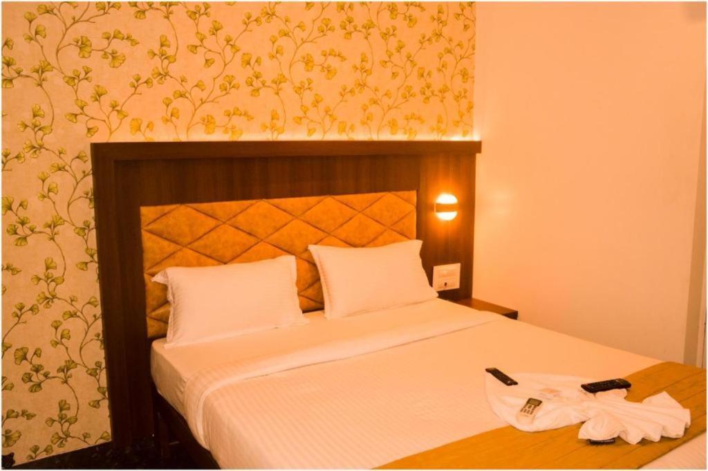 Glitz Hotels The Ar Residency - Nr Thane Railway Station Exteriér fotografie